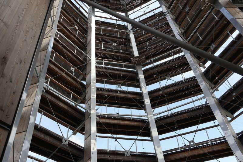 Montreal: Guided tour of the Laurentides Mont Tremblant - The Expertise of Bilingual Guides