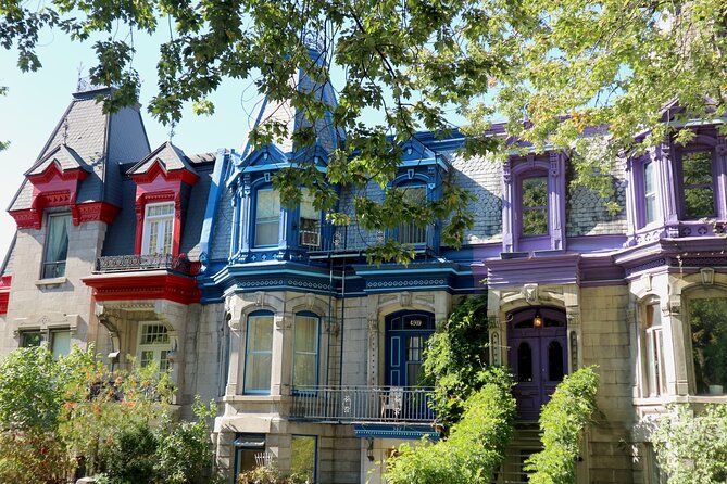 Montreal Instragram Photography Walk with Local Expert - Explore Montreal’s Vibrant Streets with a Local Photography Expert