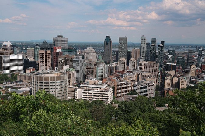 Montreal Instragram Photography Walk with Local Expert - Exploring the Bustling Old Port of Montreal