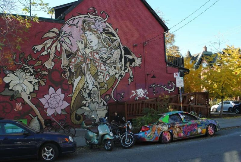 Montreal: Musée des Hospitalières Entry & Digital City Tour - The Value of Combining Museum and Neighborhood Exploration