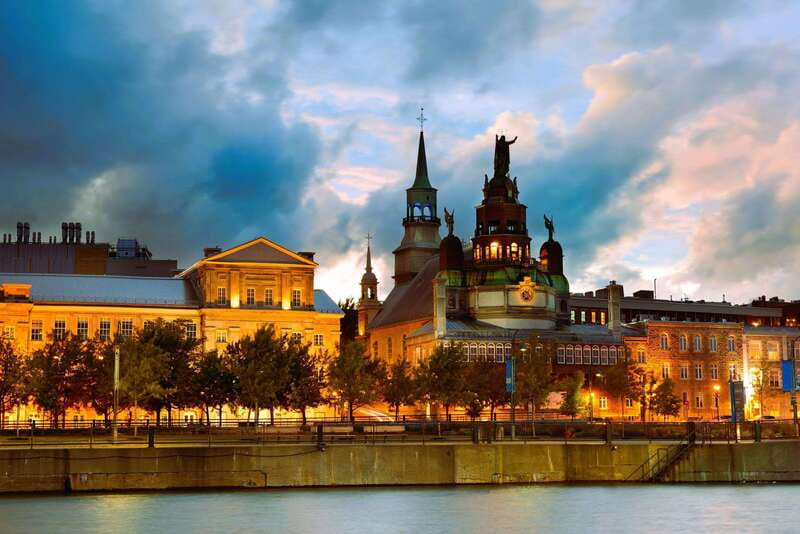 Montreal: Old Montreal at Twilight Walking Tour - The Sunset Views of Old Port and Waterfront