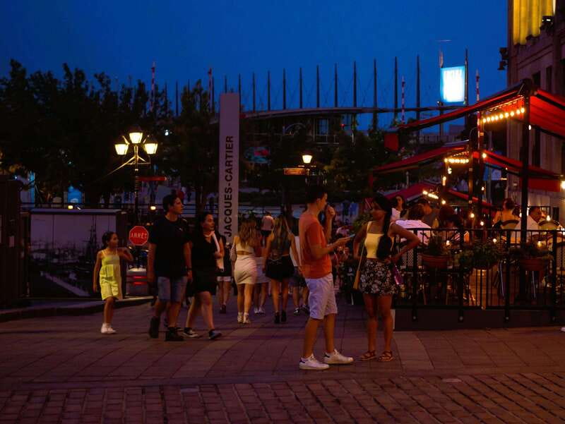 Montreal: Old Montreal at Twilight Walking Tour - Who Should Consider This Old Montreal Evening Walk