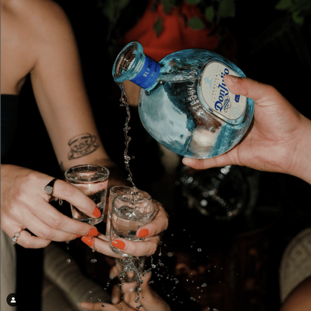 Montreal Old Port: Tequila & Mezcal Tasting/101 Course - Watch a Top Mixologist Create a Signature Cocktail