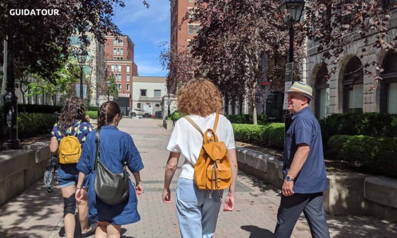 Montreal: Private Walking Tour of Downtown and Old Montreal - Exploring the Extensive Underground City Network