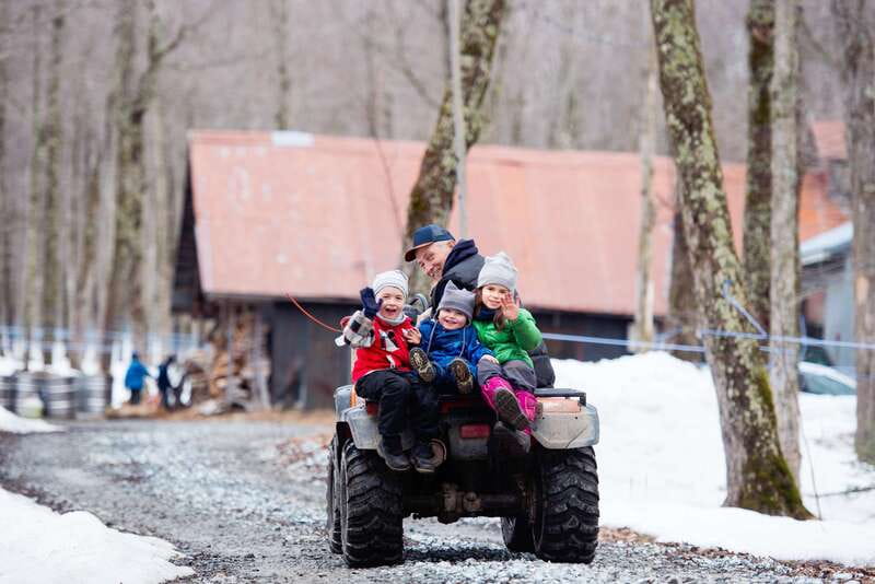 Montreal: Sugar Shack Maple Syrup Day Trip with Lunch - Practical Tips: What to Bring and Weather Considerations