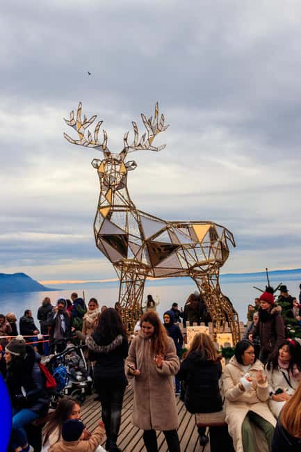 Montreux Noël Walk - Private Christmas Tour + Glühwein Mug - Discover the Charm of Montreux Noël Walk - Private Christmas Tour + Glühwein Mug