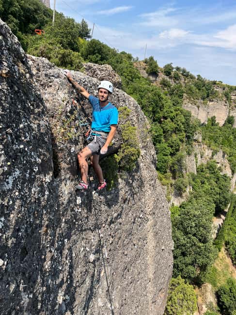 Montserrat: Climbing initiation near Barcelona - Montserrat’s Scenic Climbing Zones
