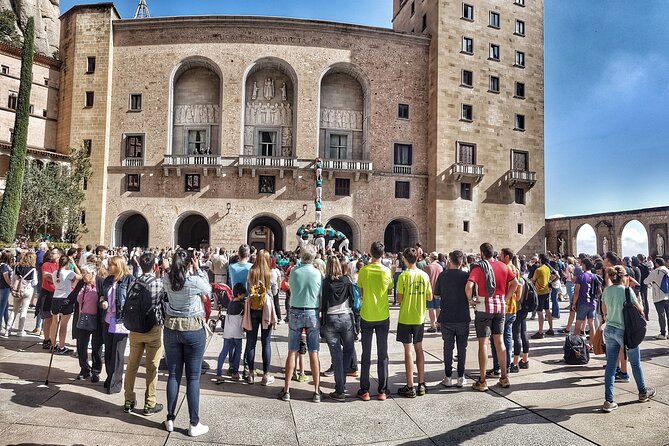 Montserrat Hiking Experience and Monastery with a Mountain Leader - The Tour Experience and Guide Expertise