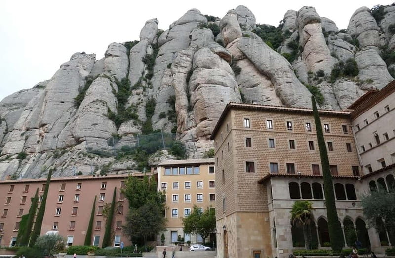 Montserrat Small-Group Tour from Barcelona with Abbey Visit - Key Points