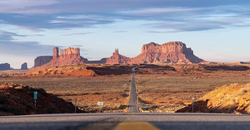 Monument Valley: Cultural Tour with Dinner and Entertainment - Discover the Unique Experience of the Monument Valley Cultural Tour with Dinner and Entertainment
