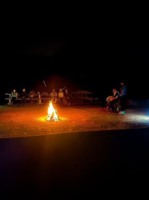 Monument Valley: Cultural Tour with Dinner and Entertainment - Visiting a Traditional Navajo Hogan and Weaving Demonstration