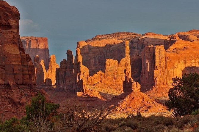 Monument Valley Group Tour - 3 Hours - Navajo Spirit Tours - Practical Details: Meeting Point, Group Size, and Booking