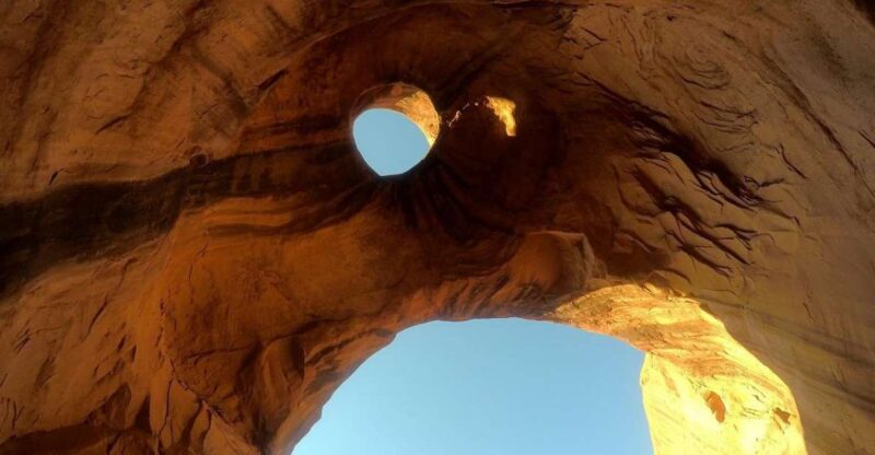 Monument Valley: Scenic 2.5-Hour Guided Tour - Discover the Majestic Sandstone Formations of Monument Valley