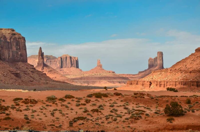 Monument Valley: Scenic Loop Drive Tour with Navajo Guide - The Experience of a Navajo Guide