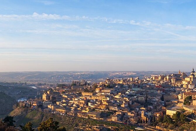 Monumental Toledo! Guided tour from Madrid with the Cathedral - Key Points