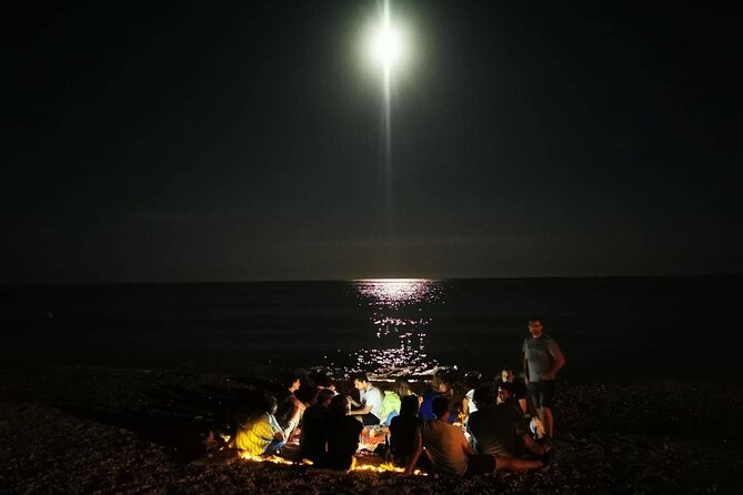 Moonlight Kayak with Dinner Included - Physical Requirements and What to Bring