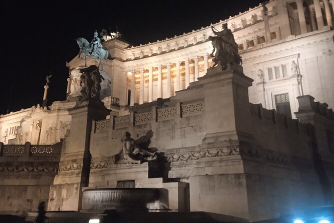 Moonlight Walking Tour in the Heart of the Imperial & Baroque Rome - The Tour’s Atmosphere and Pacing