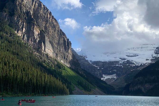 Moraine Lake, Lake Louise Afternoon Tour Half day From Banff - Full Hour at Lake Louise’s Lakeshore