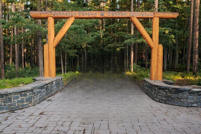 Moraine Lake, Lake Louise, Johnston Canyon, Banff from Calgary - Limitations and Things to Keep in Mind