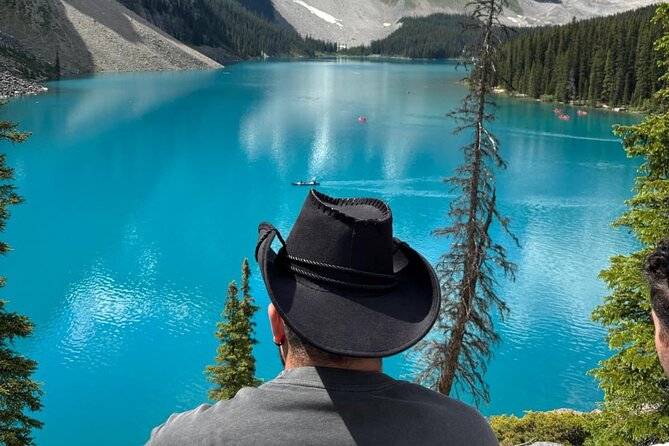 Moraine Lake & Louise & Banff Day Tour From Calgary-Canmore-Banff - Exploring Lake Louise: A Jewel of the Rockies