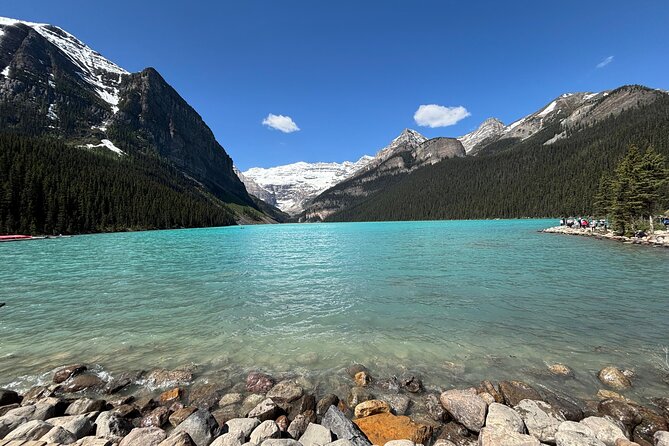 Moraine Lake & Louise & Banff Day Tour From Calgary-Canmore-Banff - Free Time in Banff: Shopping, Food, and Strolling