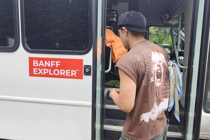 Moraine Lake Louise Shuttle Bus | Banff Explorer Direct Service. - Logistics and Meeting Arrangements