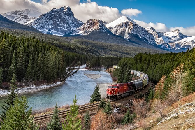Moraine Lake Sunrise or Daytime tour w/ Lake Louise Option. - Lake Louise: A Complementary Highlight with Ample Free Time