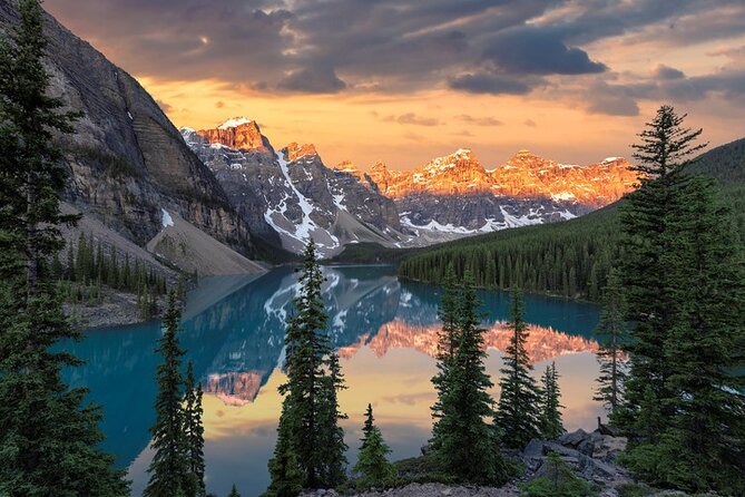 Moraine Lake Sunrise(2hrs) & Lake Louise(2hrs) from Canmore/Banff - Meeting Points and Practical Details