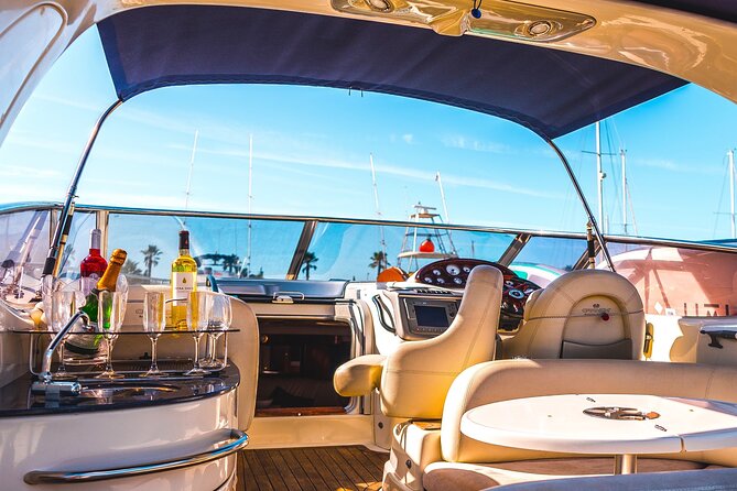 Morning private charter with drinks tapas, paddle boards &kayak - Enjoying Drinks and Tapas During the Cruise