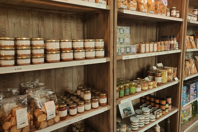 Morning Provençal Market & Food Discovery Tour - Sampling Jam, Tapenade, and Fresh Fruit at the Market