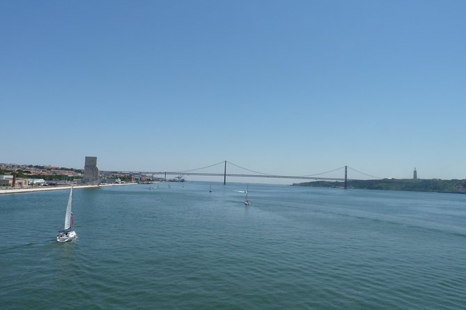 Morning Sailing Tour in Tagus River from Lisbon - Pacing and Atmosphere: Peaceful and Relaxing