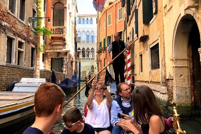 Morning Walking Tour of Venice Plus Gondola Ride - Discover Venice’s Waterways and Streets in a Single Tour