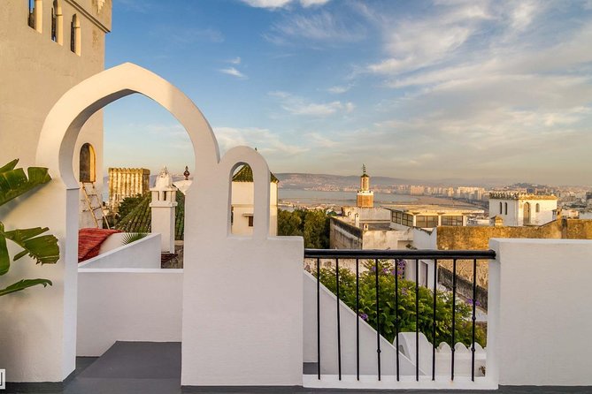 Morocco: Tangier Private Tour from Malaga & Tarifa. All Inclusive - Authentic Moroccan Lunch with Dietary Flexibility