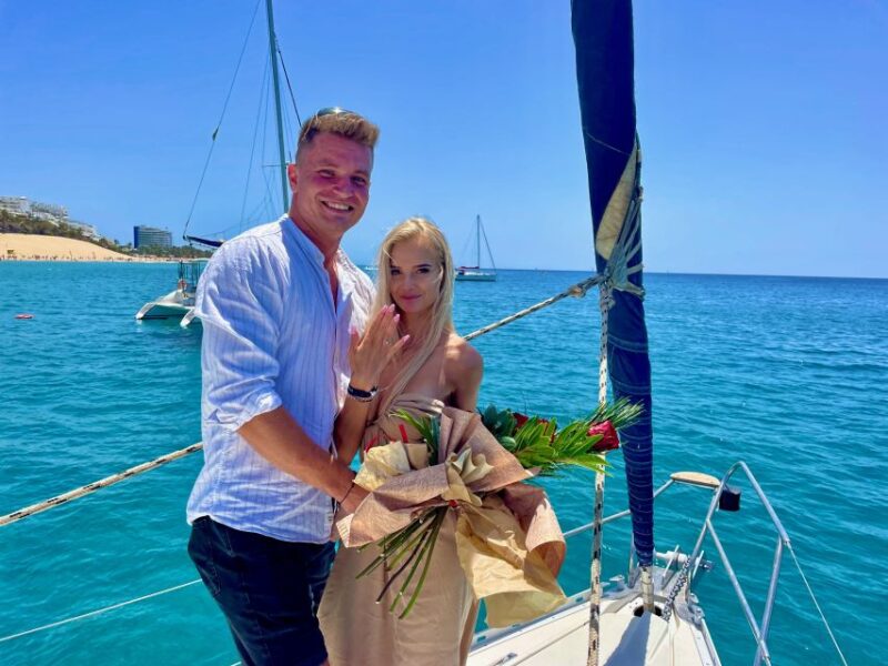 Morro Jable: Sailing Boat Excursion with Food and Drinks - The Captain’s Expertise and Storytelling Style