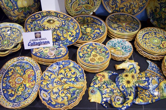 Mosaic tour 2 - Starting in Syracuse: Convenient Pickup and Comfortable Transport