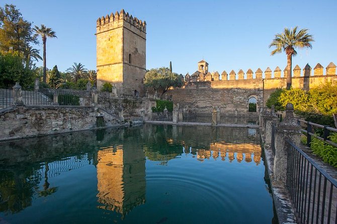 Mosque, Alcazar of the Christian Monarchs and Juderia - Strolling Through La Juderia