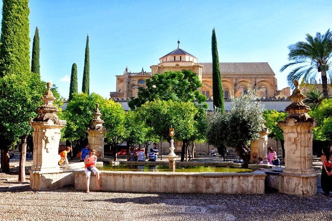 Mosque-Cathedral of Córdoba Guided Tour with Priority Access Ticket - Pacing, Crowds, and Tour Length: What to Expect