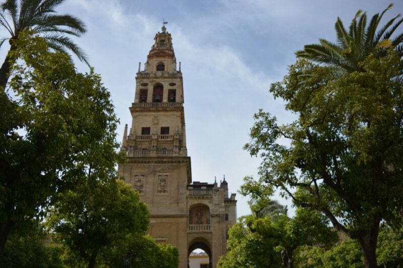 Mosque-Cathedral Small Group Guided Tour - Practical Tips for Visiting the Mosque-Cathedral