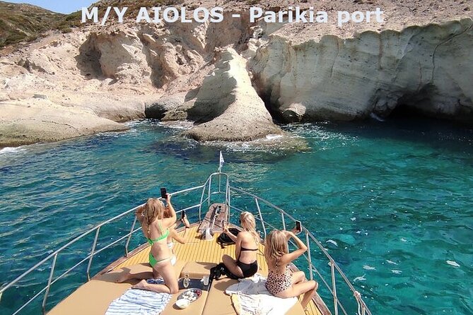Motor Yacht Sea Tour Antiparos and Despotico from Parikia/Paros - Tsimintiri in Despotiko: Gourmet Greek Lunch on the Water