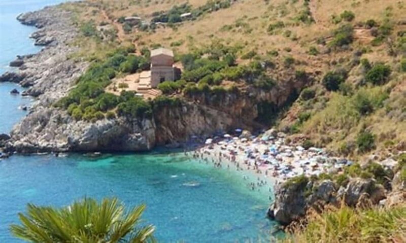 Motorboat tour departing from Terrasini - Discover the Sandokan Motorboat Day Trip from Terrasini