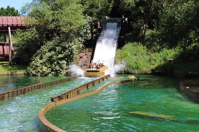 Moulin Rouge Round-Trip Private Transfer from Paris - The Sum Up: A Stylish Start and End to Your Moulin Rouge Night