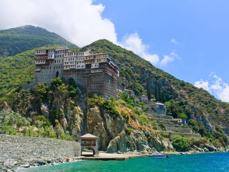 Mount Athos: 4-Day Pilgrimage for up to 4 People - Accommodation and Meals in Monasteries