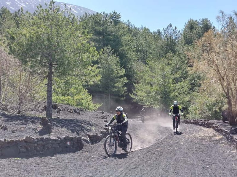 Mount Etna: electric mountain Bike Rental - Discover the Unique Experience of Mount Etna on a High-Quality Bike Rental