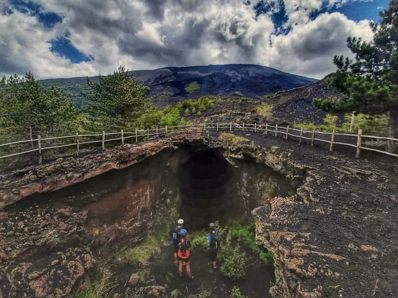 Mount Etna: electric mountain Bike Rental - Ascending Mount Etna on a Custom Route