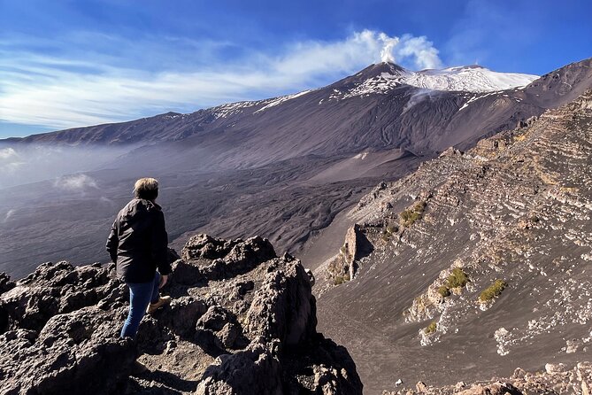 Mount Etna: Morning Excursion with an expert Local Guide - Visiting the Valle del Bove Caldera