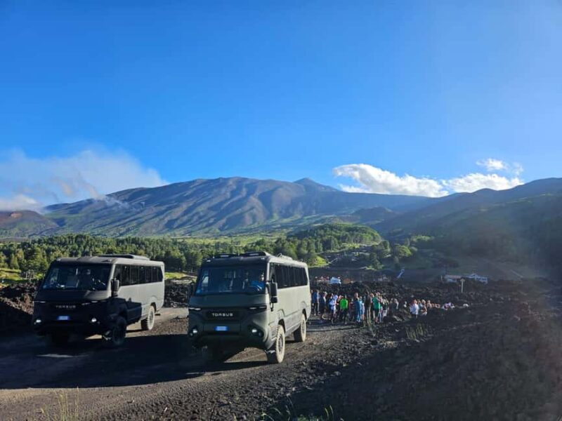 Mount Etna: North Upper Craters Guided Tour by 4x4 with Trek - Key Points