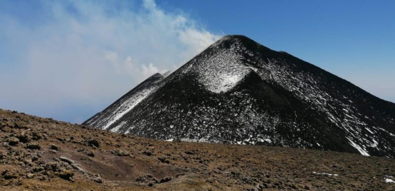 Mount Etna: Top Craters by 4x4 and Trekking Tour - Scenic Views and Photo Opportunities from the Summit
