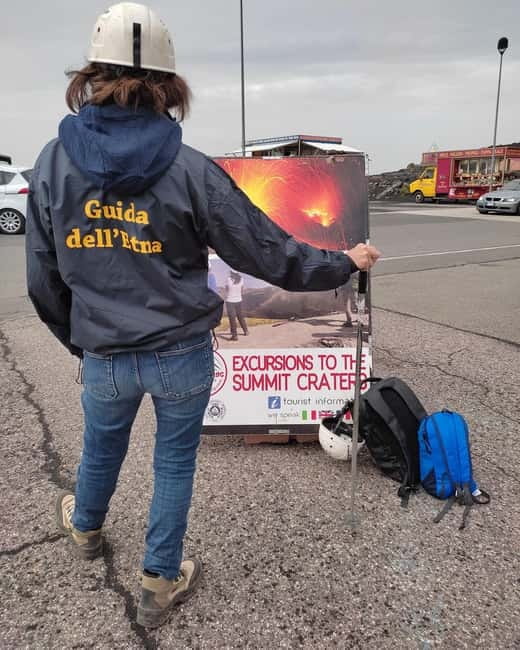 Mount Etna with pick-up and drop-off from Catania: 3000 meters with cable car and jeep - Discover Mount Etna with Pick-Up and Drop-Off from Catania