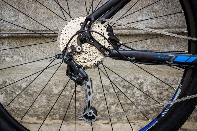 Mountain bike RENTAL one day (24 hours) all extras included. - Why This Mountain Bike Rental in Madrid Is a Practical Choice