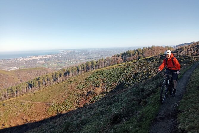 Mountain Bike Small Group Tour in San Sebastian - From the Old Town to the Coastal Trails